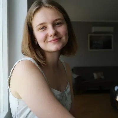Алёна, 23
